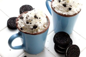 CQ- Cookies and cream hot chocolate